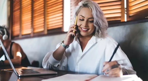 Financieel vrij worden: zo werkt het met periodiek beleggen