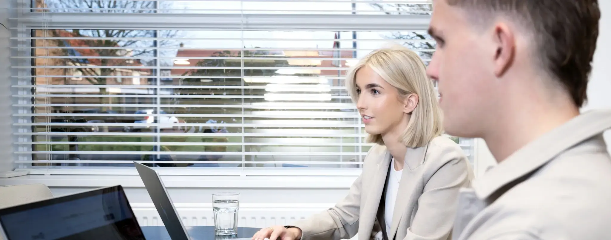 Schenken onder bewind | Axento vermogensbeheer