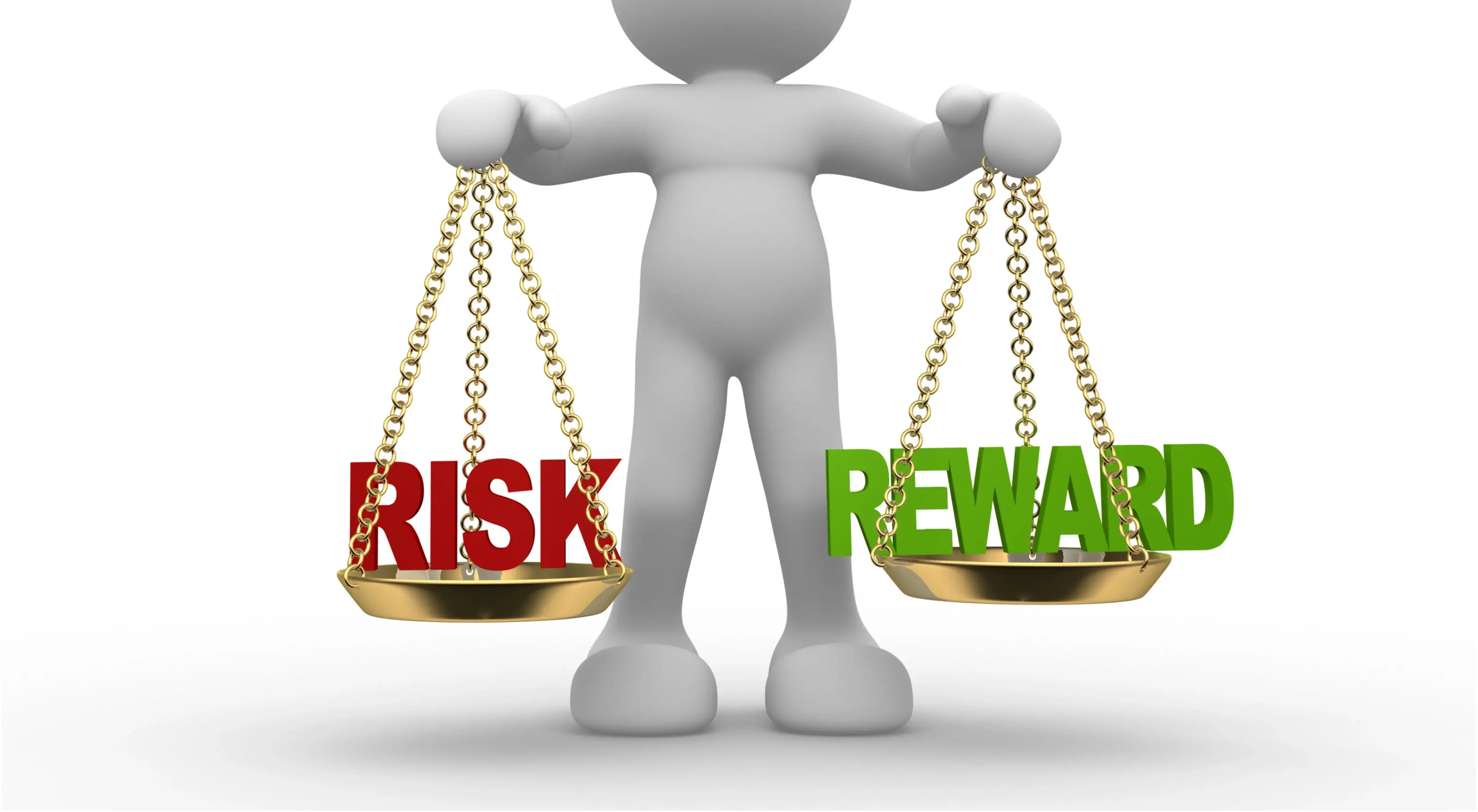 Poppetje met in zijn handen twee weegschalen op dezelfde hoogtes met de woorden: Risk en Reward. Dus risico en rendement.