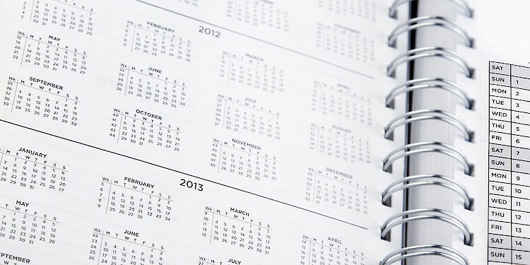 closeup van kalenderjaar in agenda